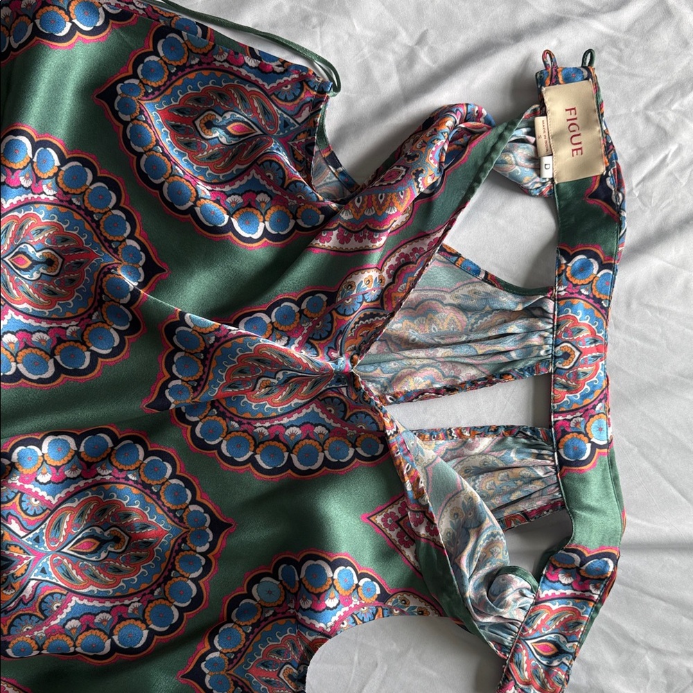 Ficue Green Paisley Women's Blouse- NWOT